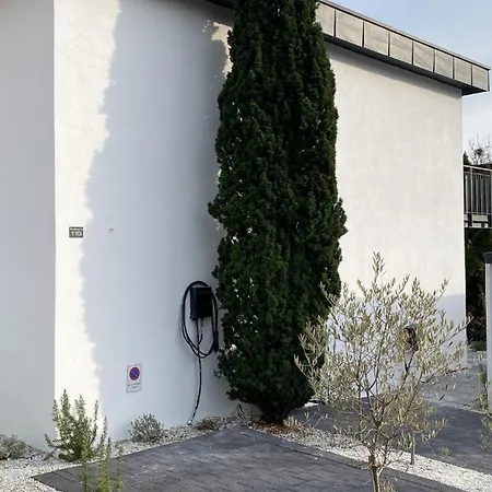 Apartment Rosmarin - Kuschelige - Romantik & Entspannung Im Whirlpool Auf Privater Terrasse, Ruhe & Hund Willkommen - By Ferienwohnenamsee - Uberlingen