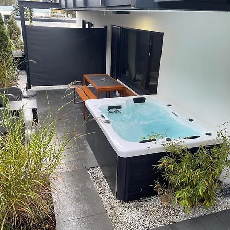 Rosmarin - Kuschelige - Romantik&entspannung Im Whirlpool Auf Privater Terrasse, Ruhe&hund Willkommen - By Ferienwohnenamsee - * Uberlingen