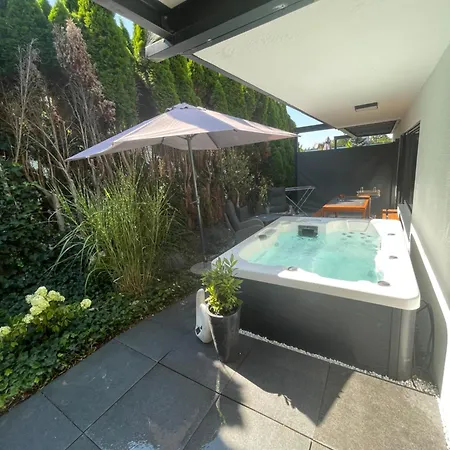 Apartmán Rosmarin - Kuschelige - Romantik & Entspannung Im Whirlpool Auf Privater Terrasse, Ruhe & Hund Willkommen - By Ferienwohnenamsee - Uberlingen